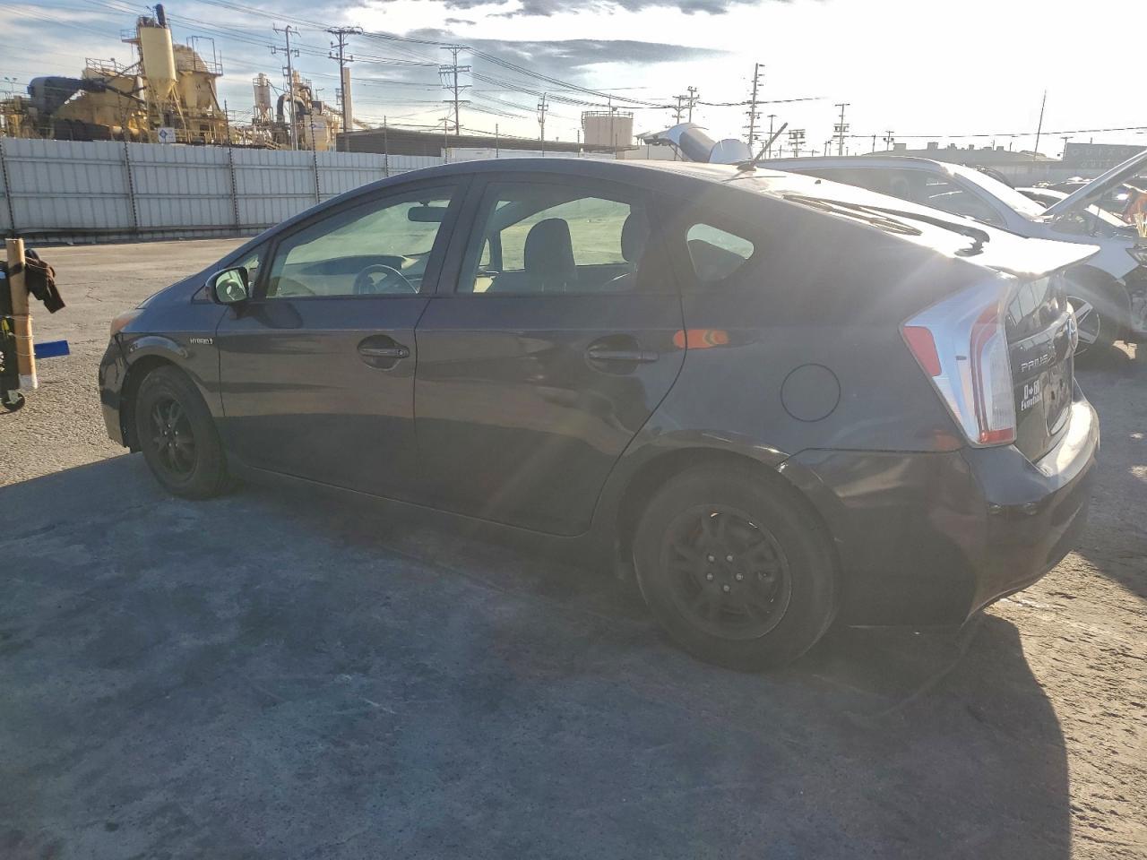 2012 Toyota Prius - Фото 2
