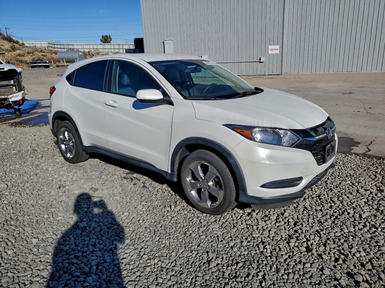2017 Honda Hr-V Lx - Image 4