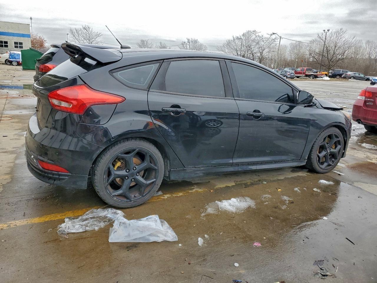 2017 Ford Focus St - Фото 3