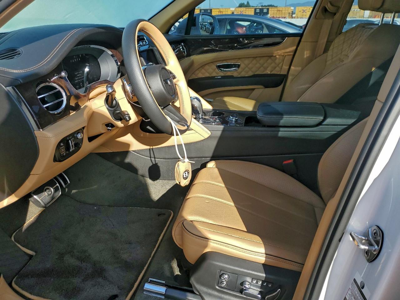 2022 Bently Bentayga - Image 7