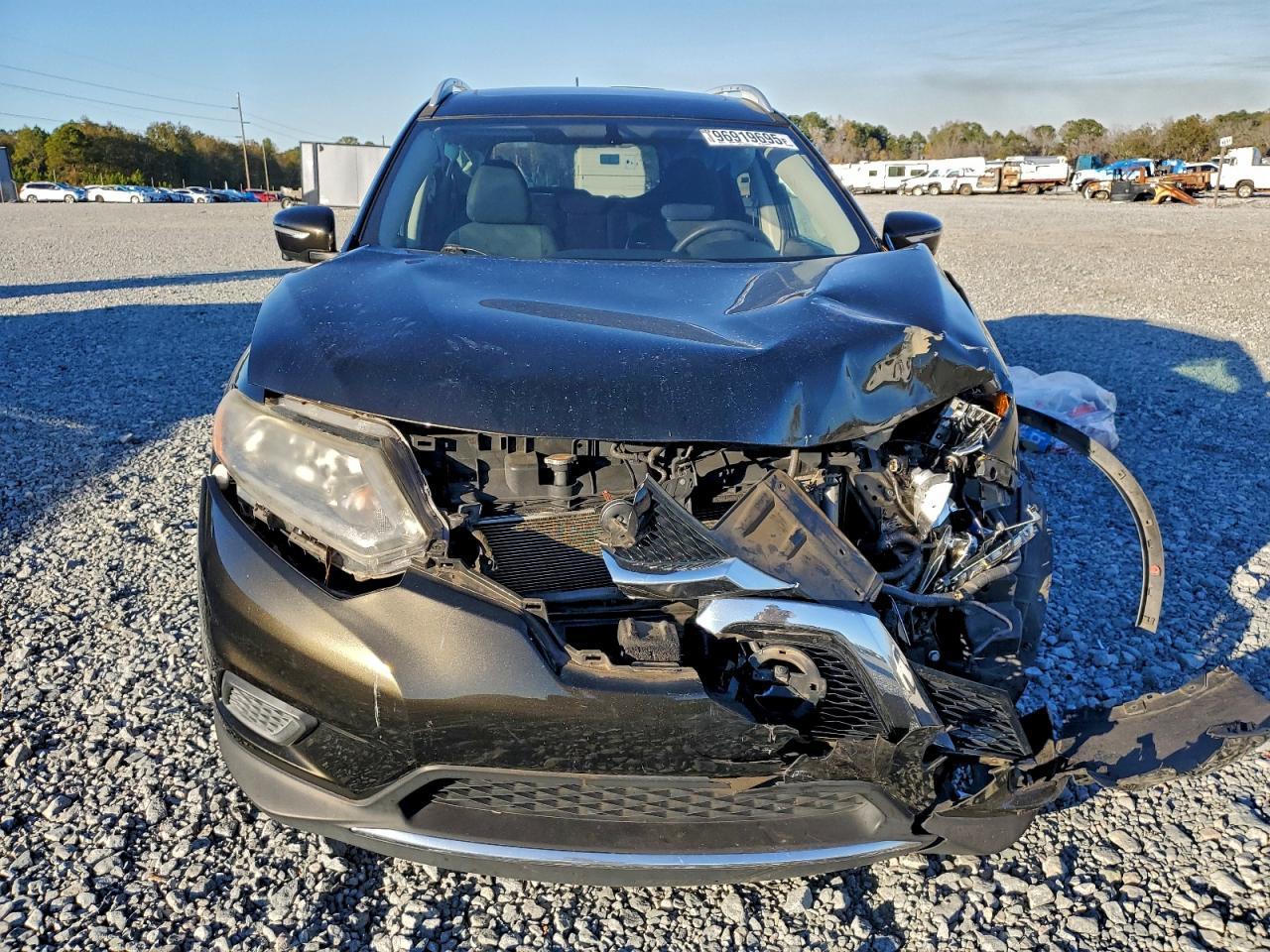 2015 Nissan Rogue - Image 5