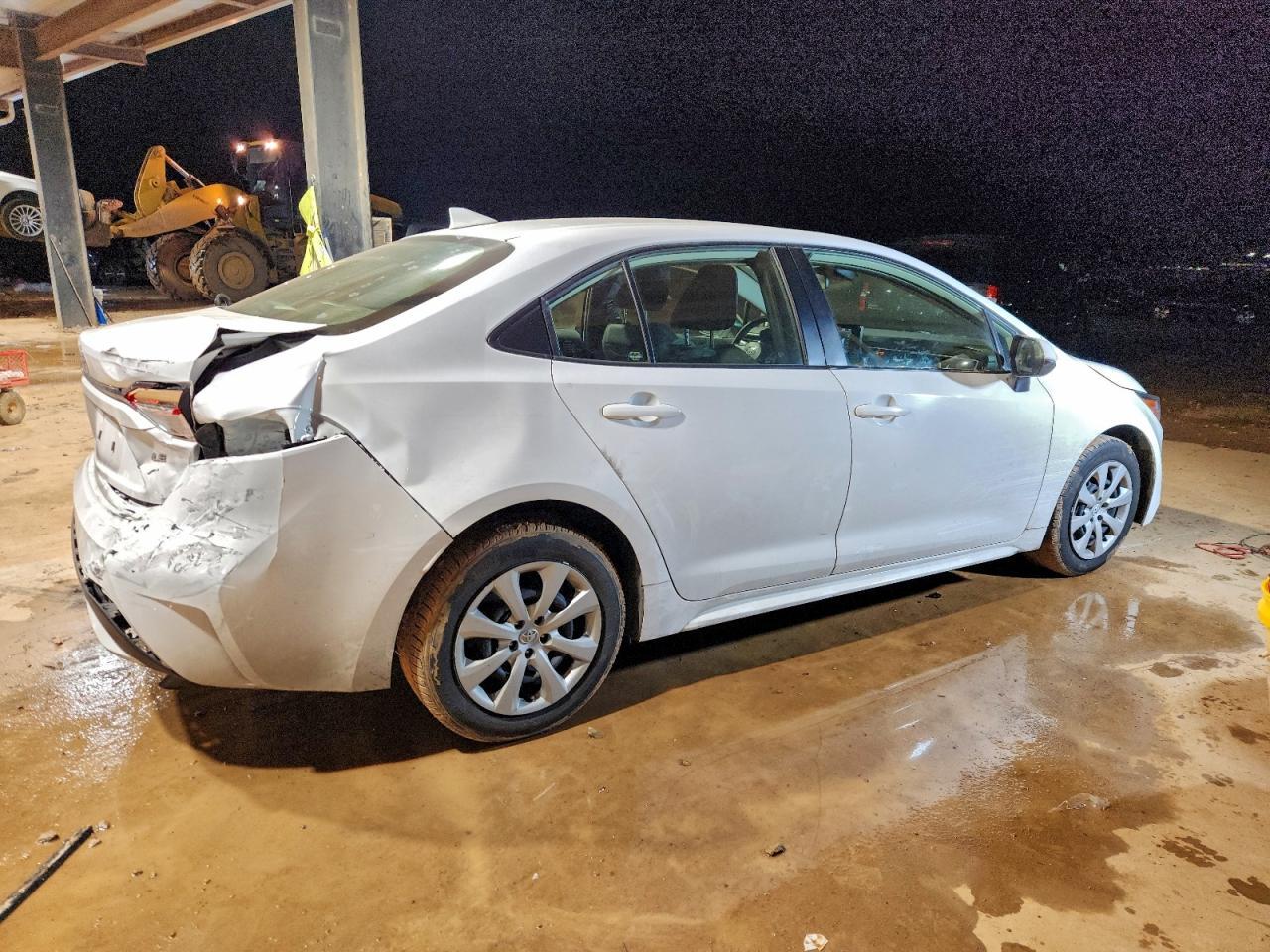 2022 Toyota Corolla Le - Фото 3