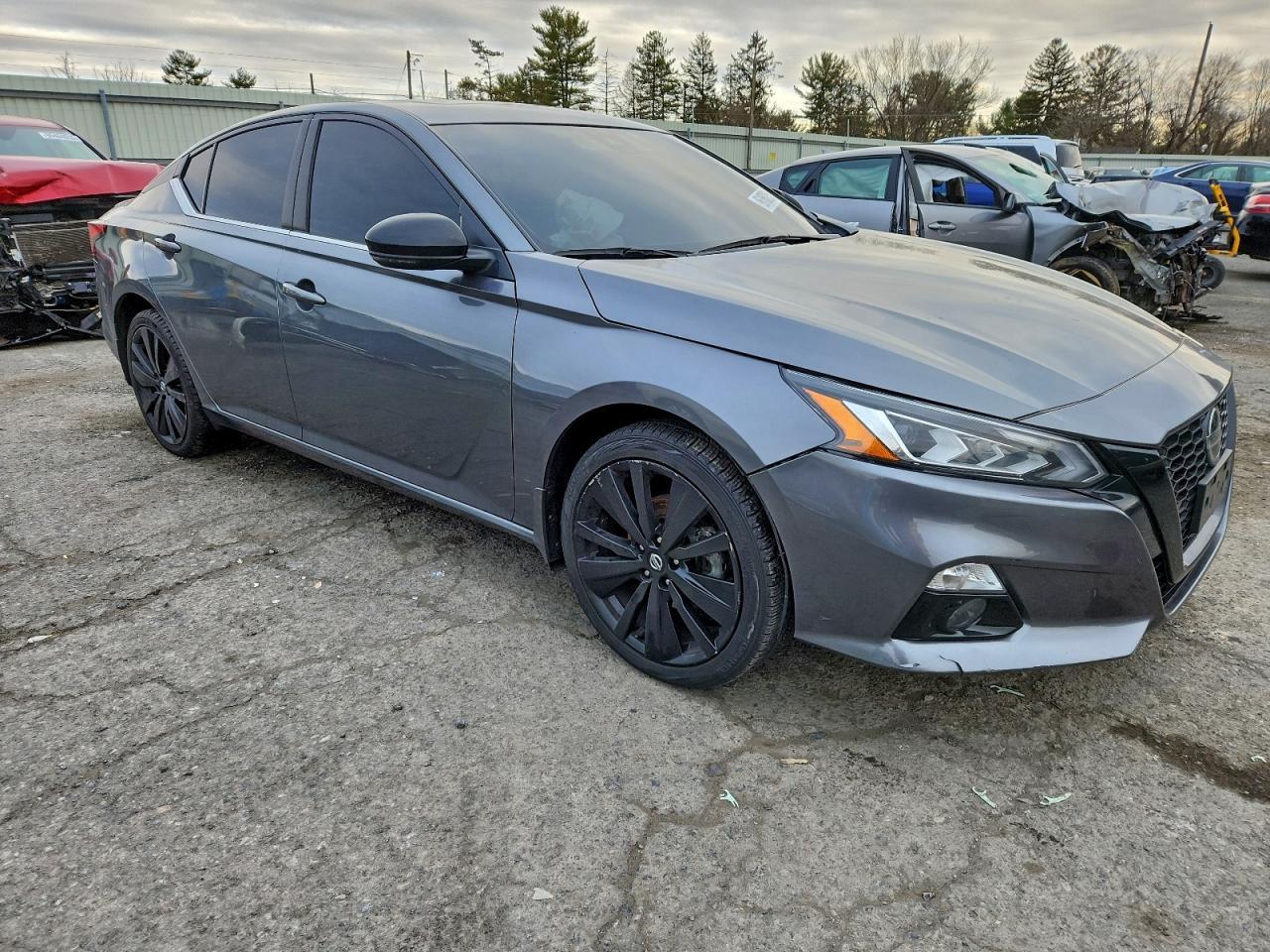 2022 Nissan Altima Sr - Фото 4