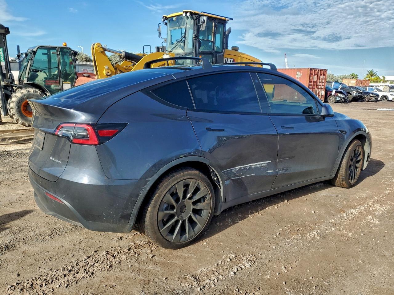2021 Tesla Model Y - Фото 3