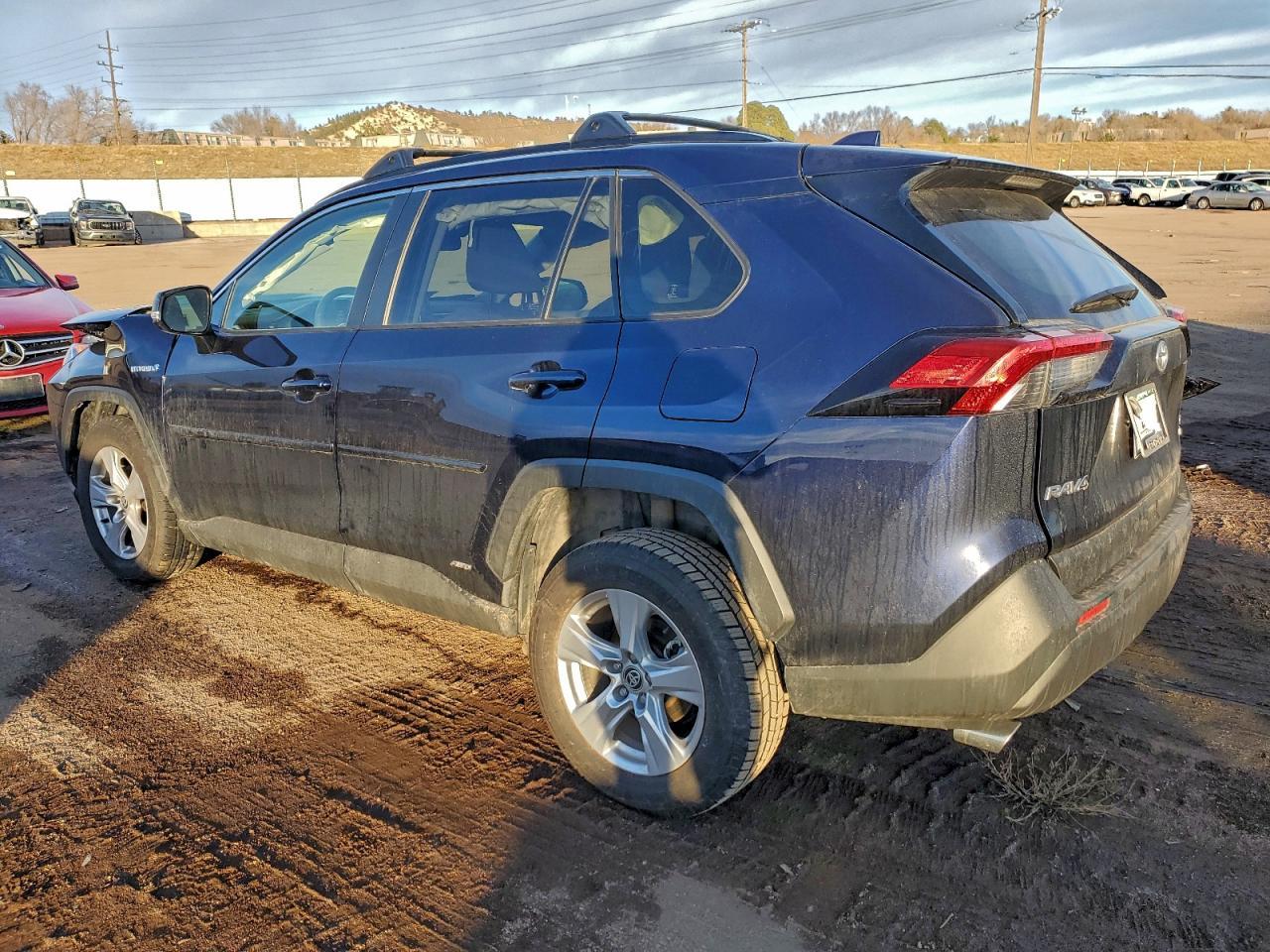 2020 Toyota Rav4 Xle - Image 2