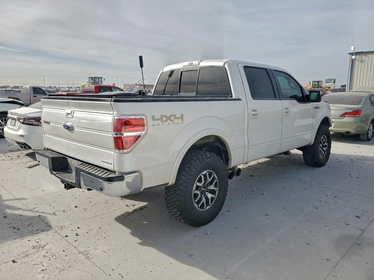 2013 Ford F150 Supercrew - Image 3