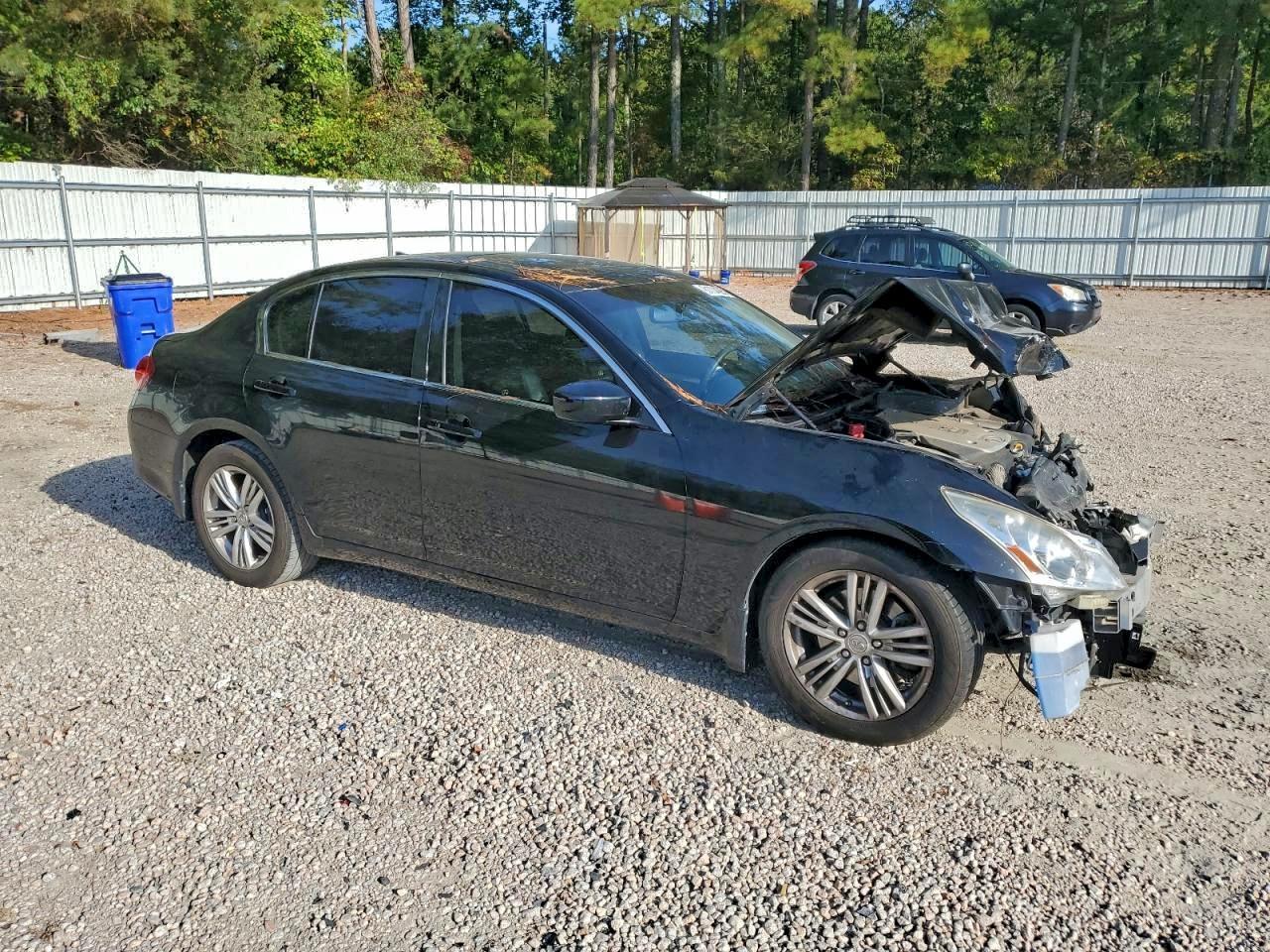 2013 Infiniti G37 - Image 4