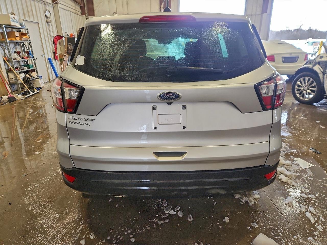 2018 Ford Escape S - Фото 6