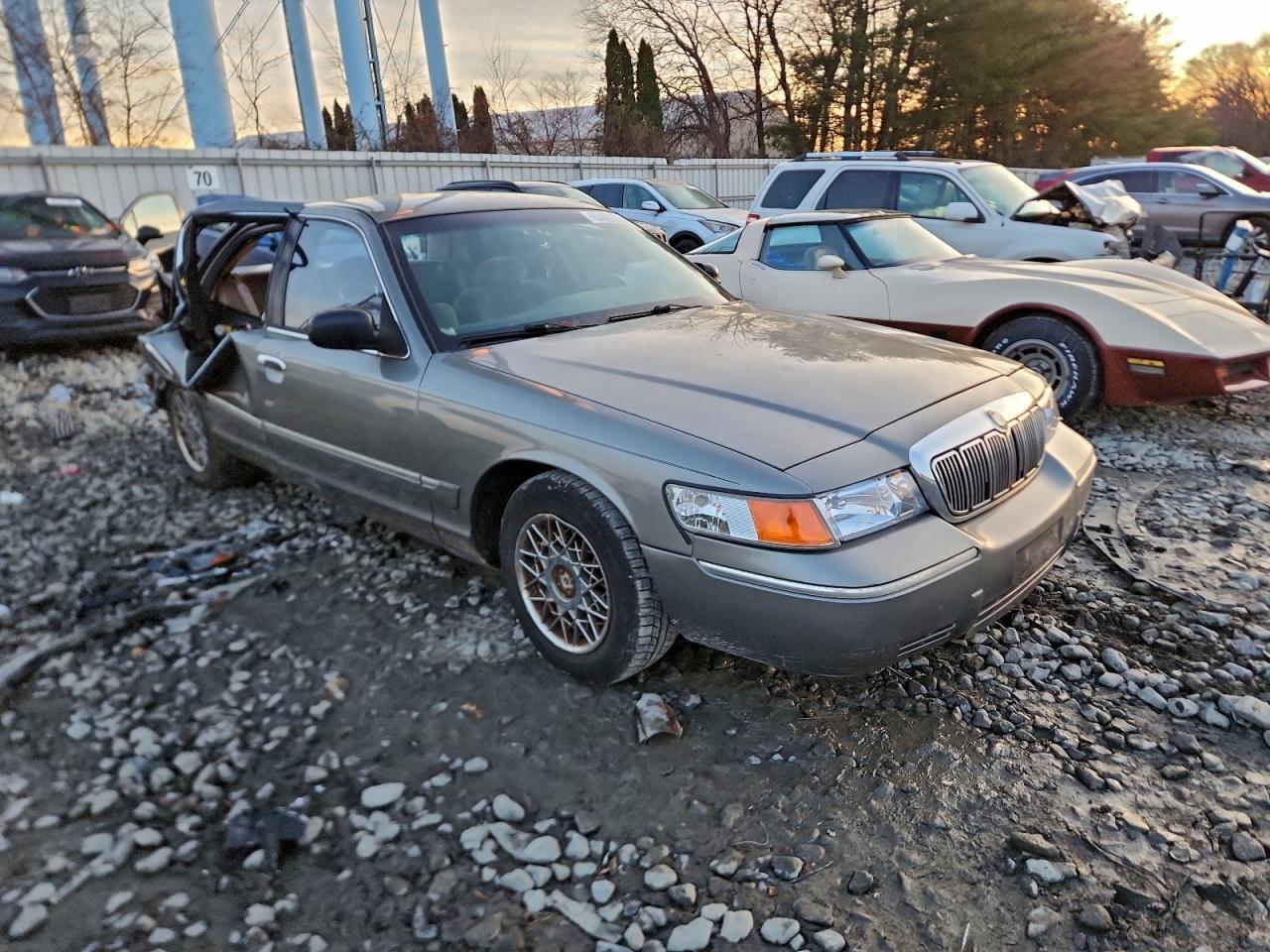 2002 Mercury Grand Marquis Gs - Фото 4