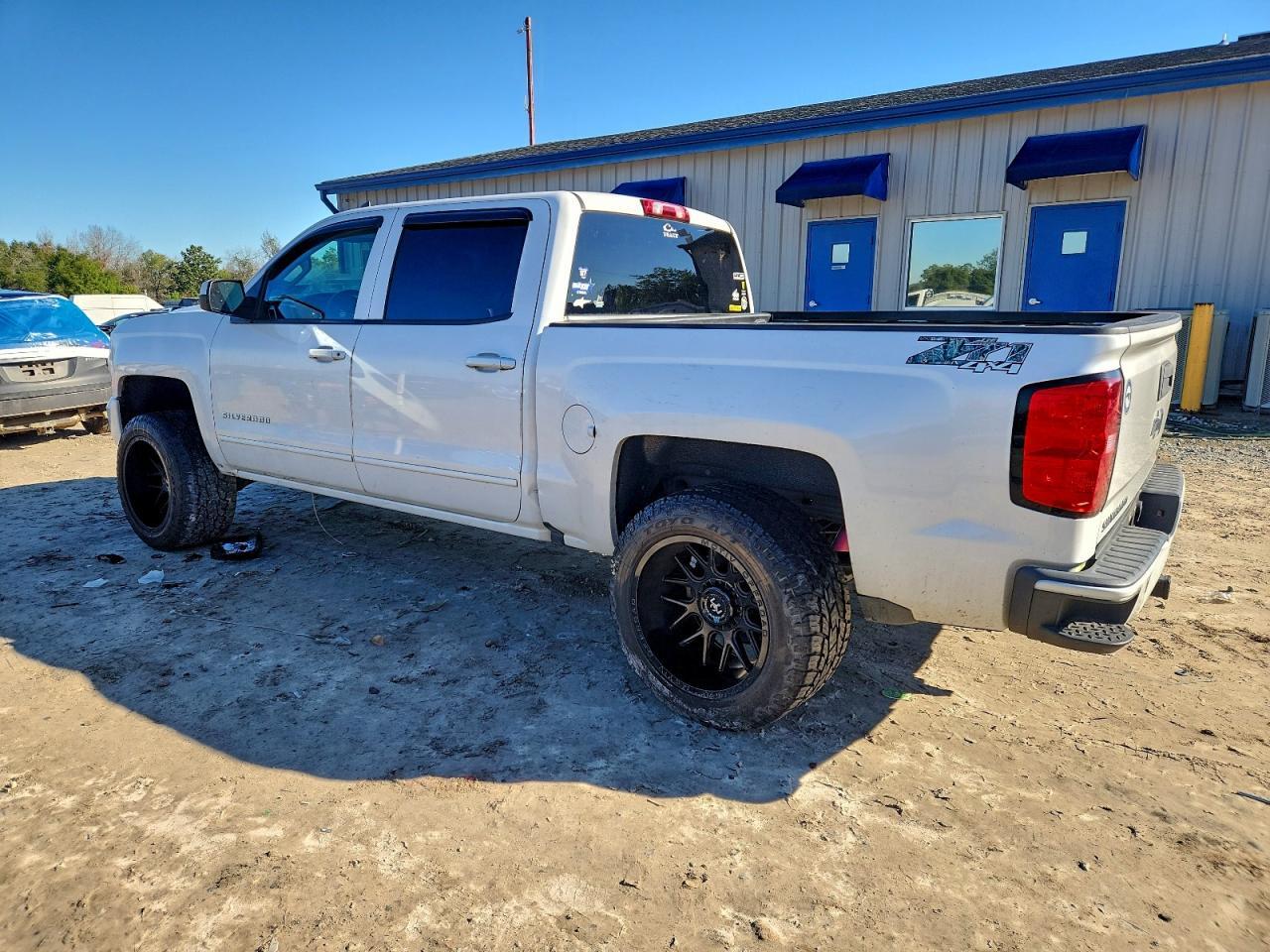 2017 Chevrolet Silverado K1500 Lt - Фото 2