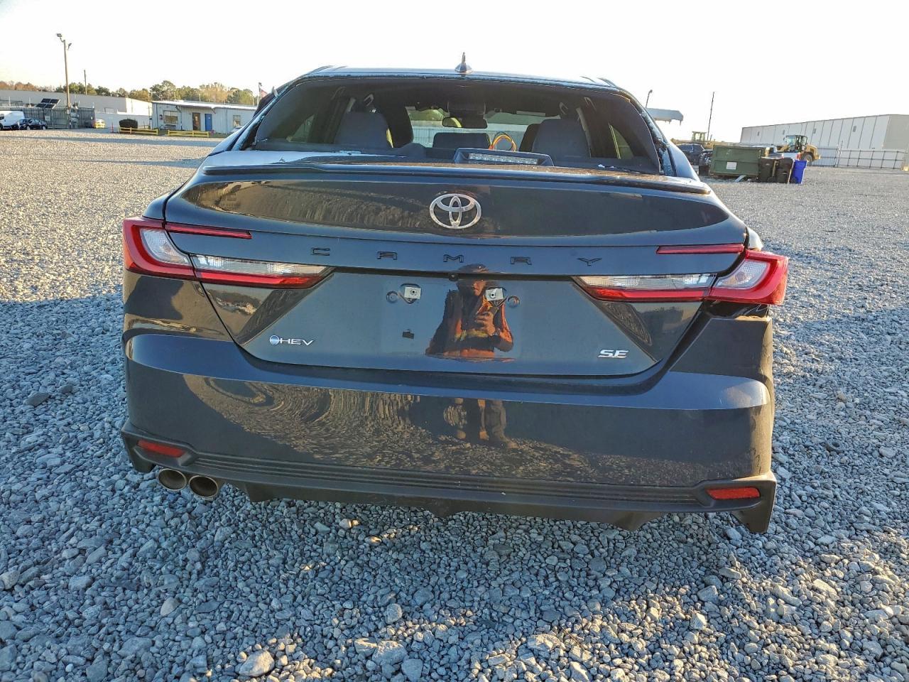 2026 Toyota Camry Xse - Image 6