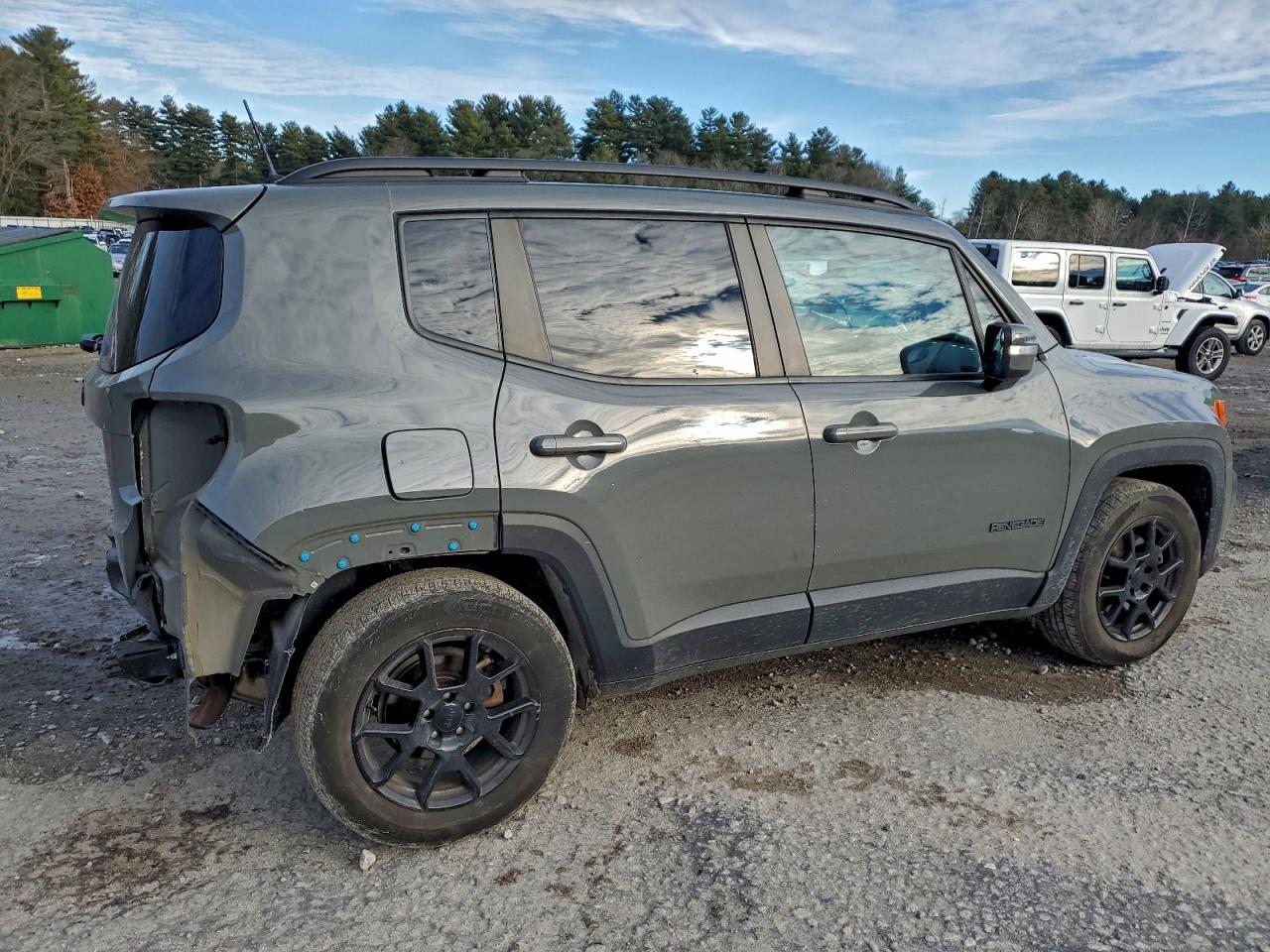 2020 Jeep Renegade Latitude - Фото 3