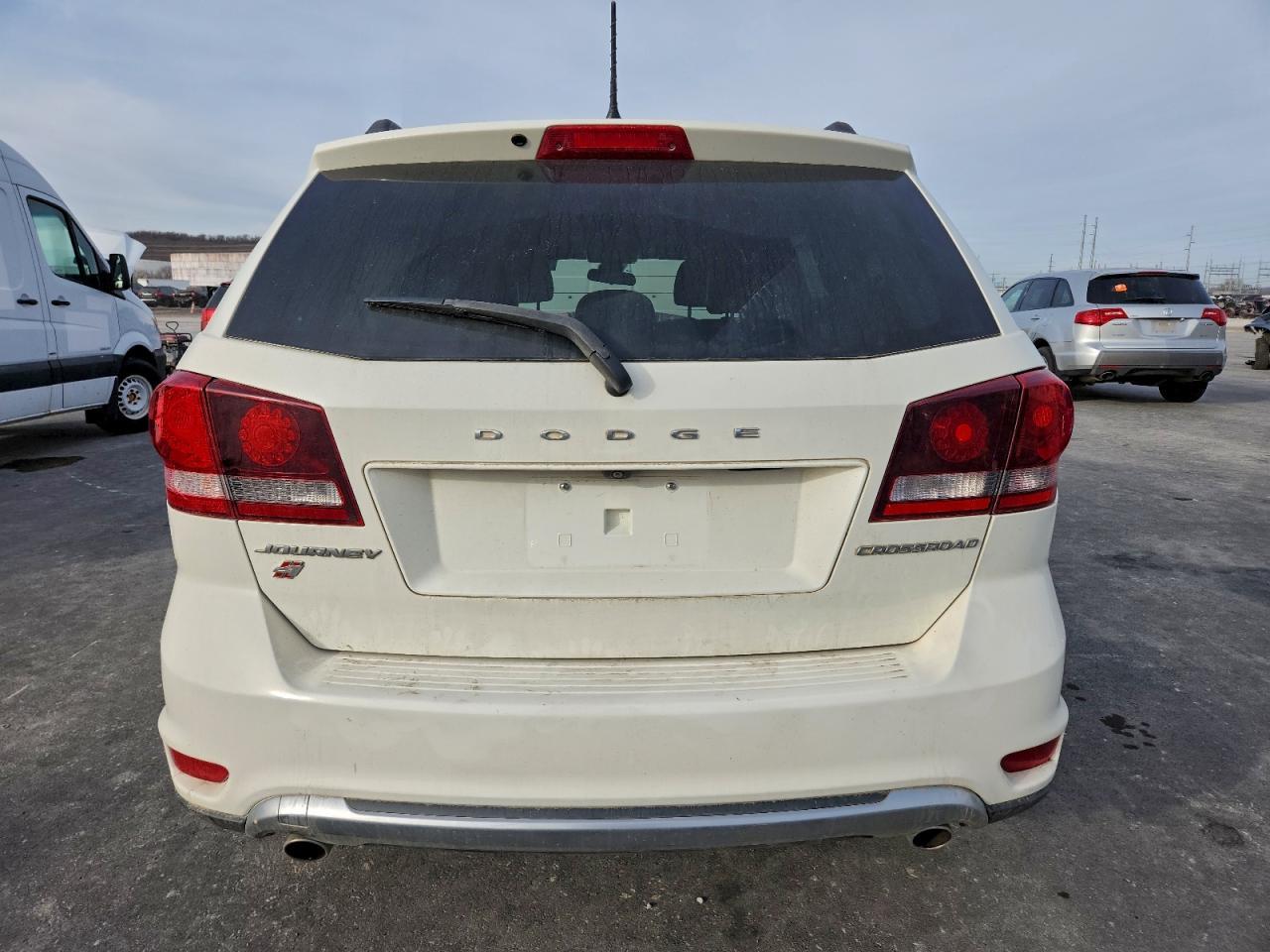 2018 Dodge Journey Crossroad - Фото 6