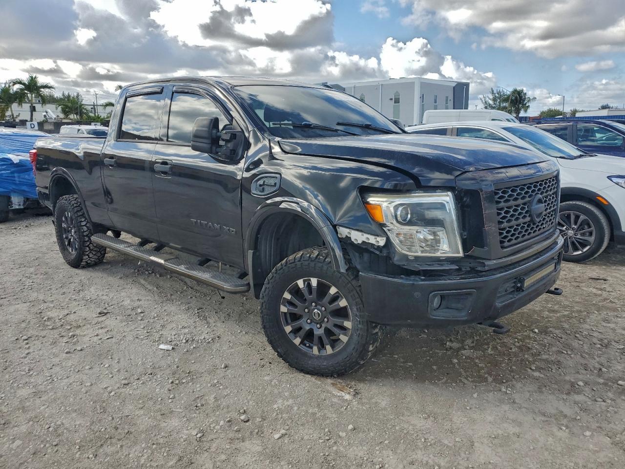 2016 Nissan Titan Xd Sl - Фото 4