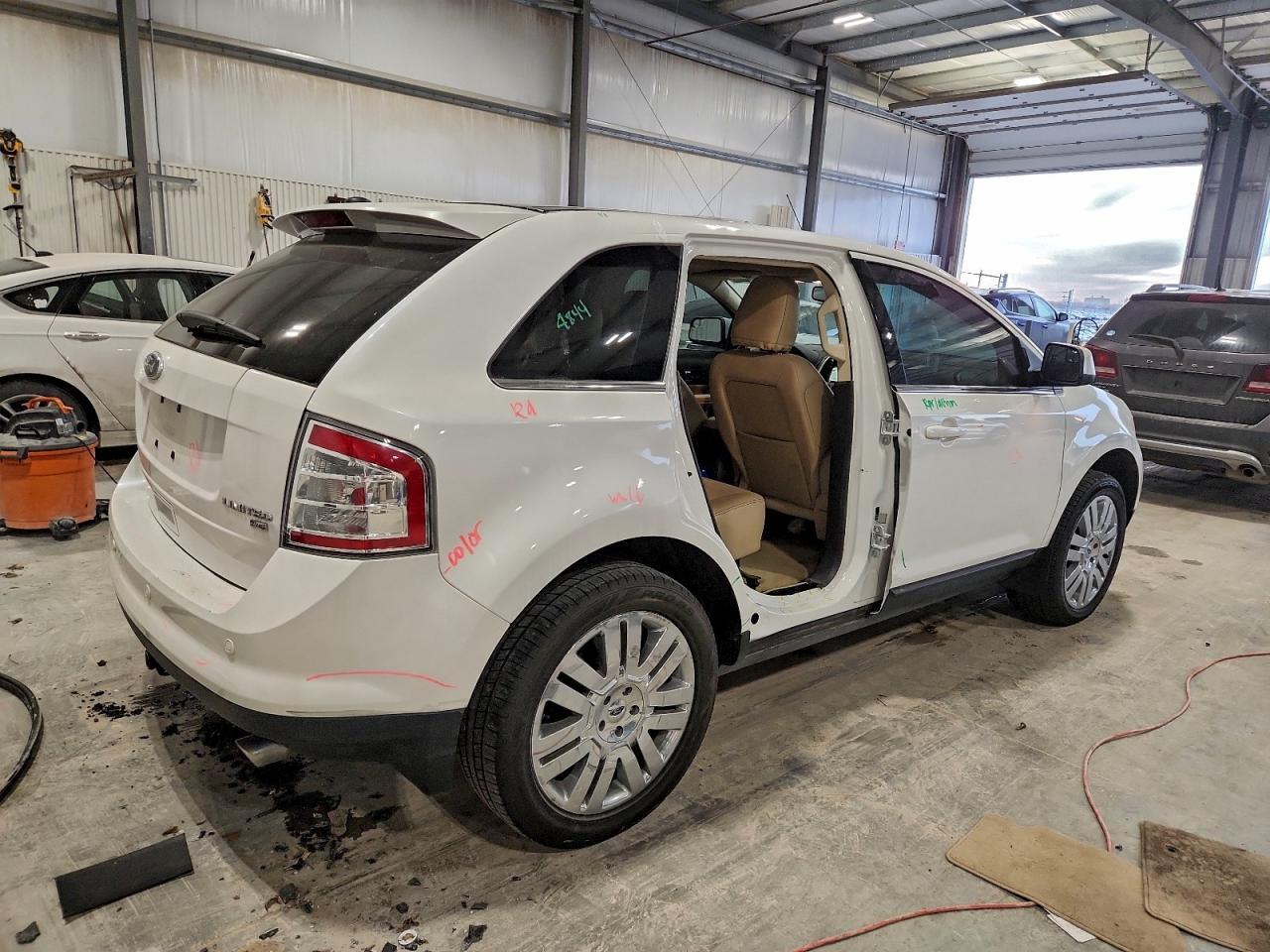 2010 Ford Edge Limited - Image 3