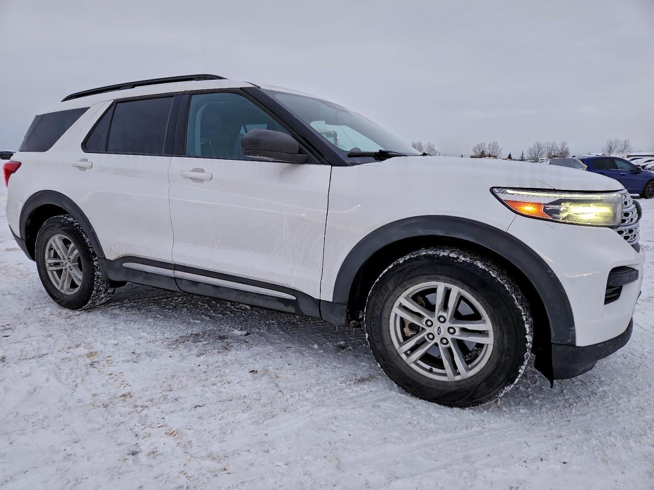 2023 Ford Explorer Xlt - Фото 4