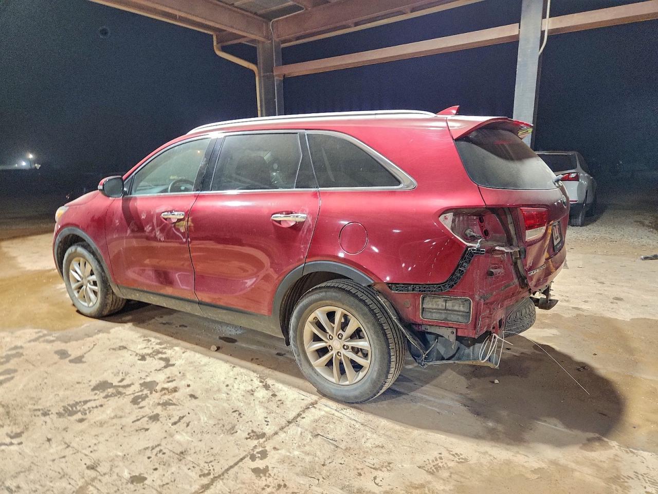 2016 Kia Sorento Lx - Image 2