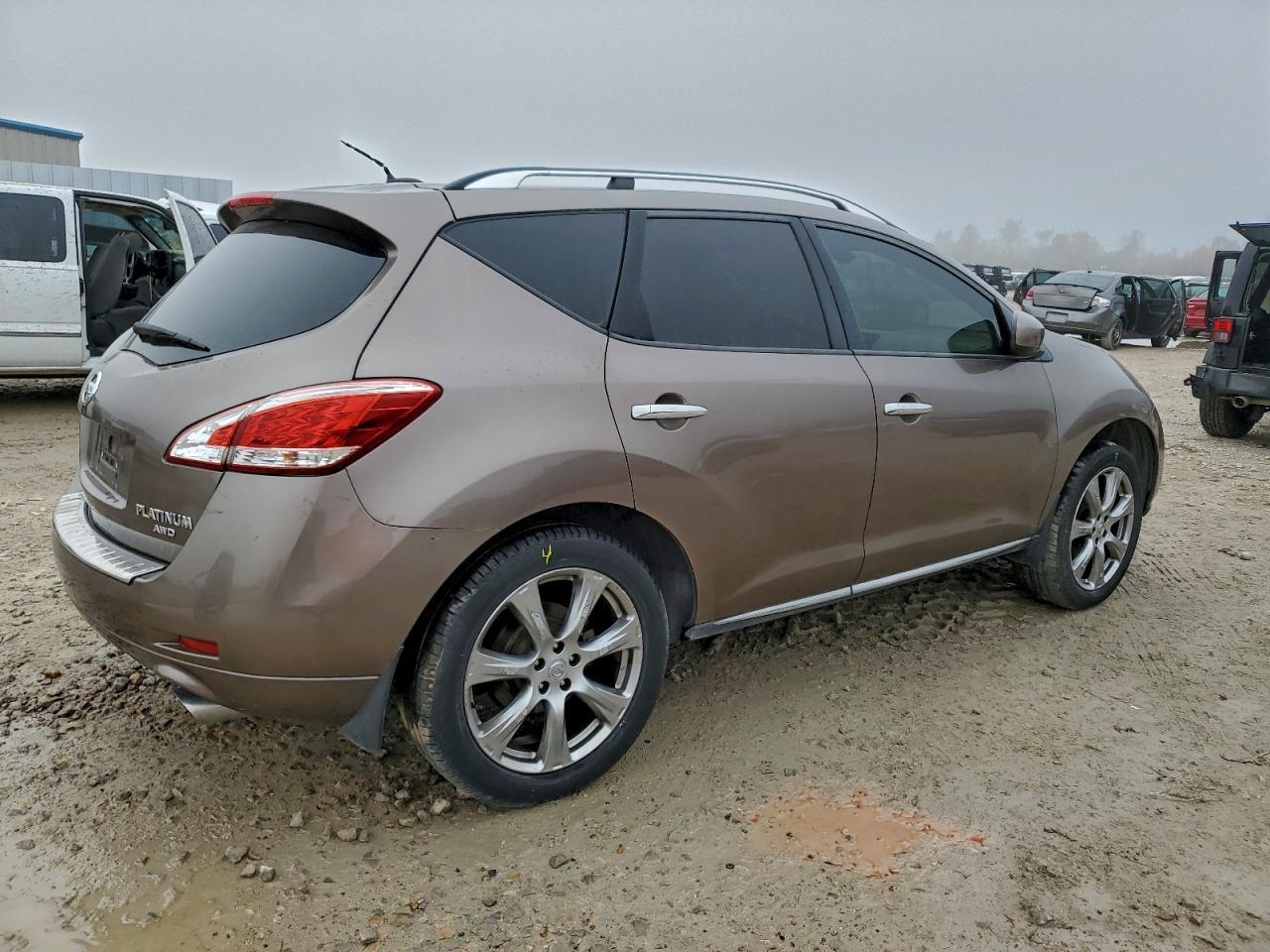 2013 Nissan Murano S - Image 3