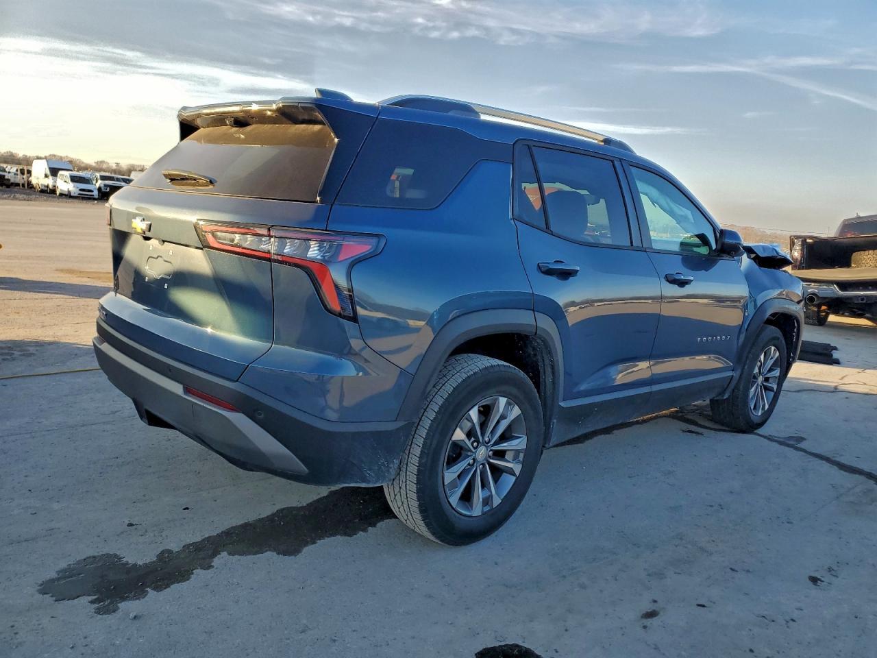 2025 Chevrolet Equinox Lt - Фото 3