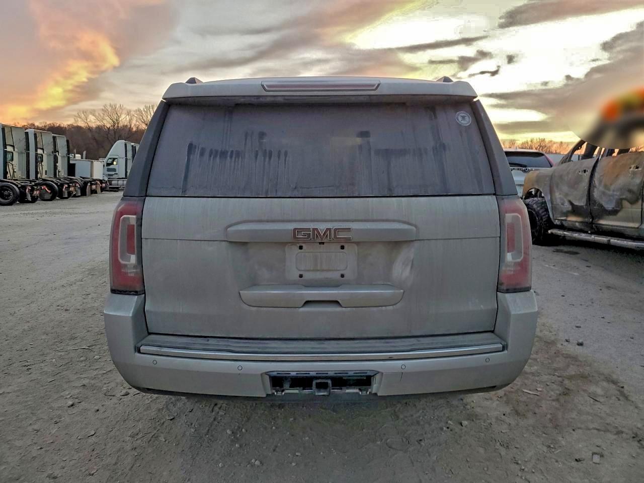 2015 GMC Yukon Xl Denali - Фото 6