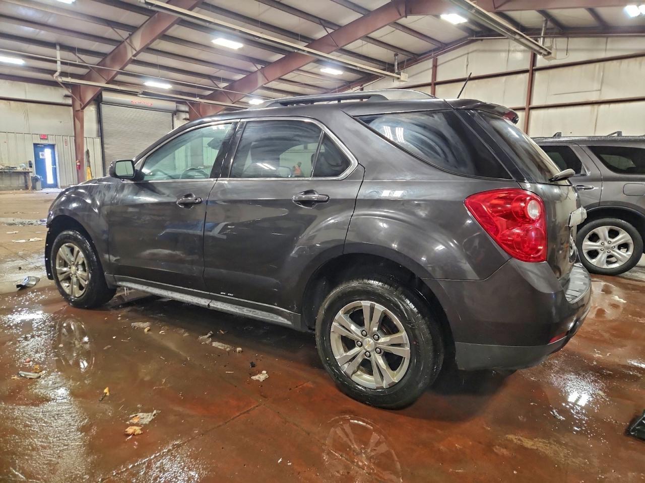 2015 Chevrolet Equinox Lt - Image 2