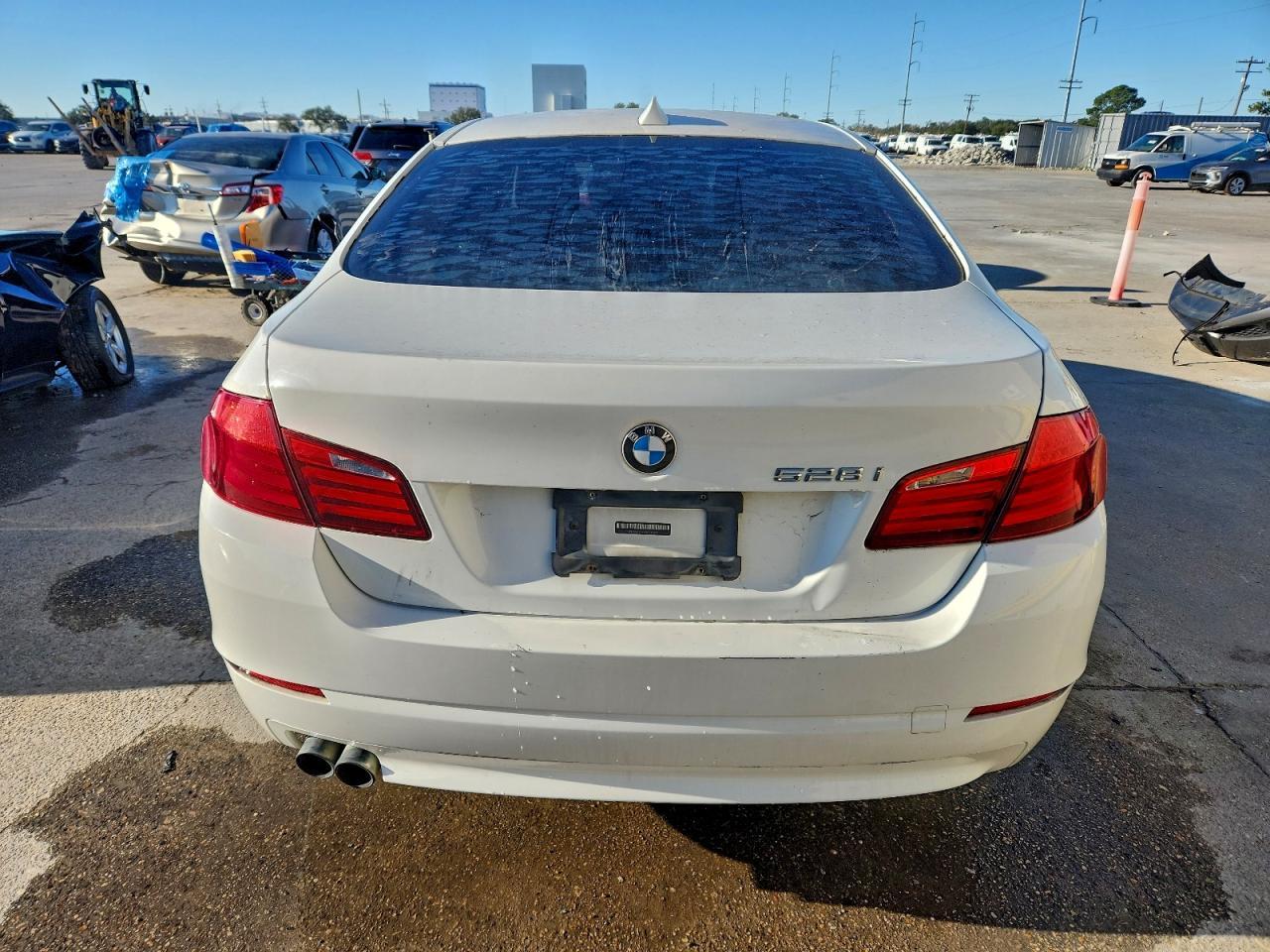 2011 BMW 528 I - Фото 6