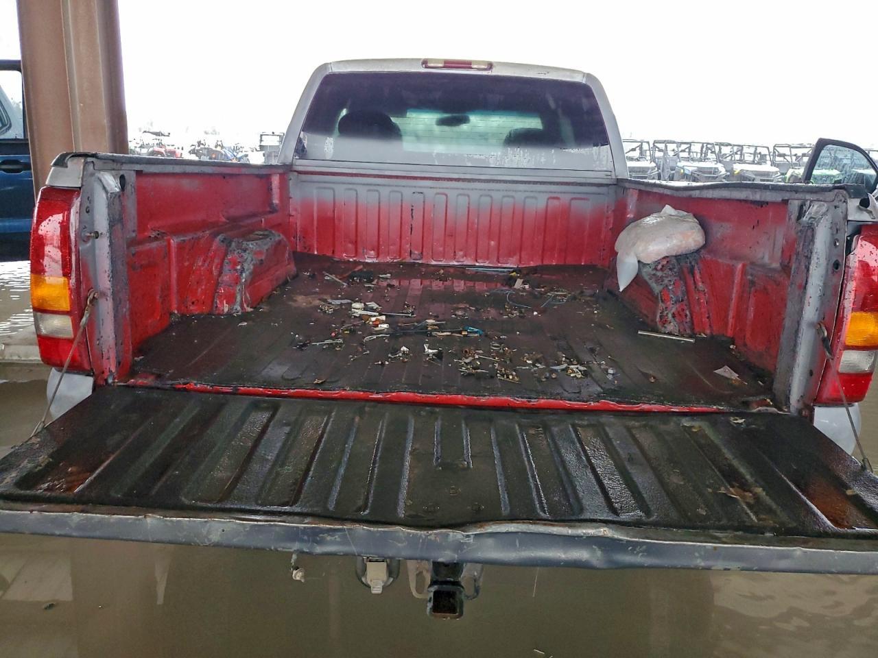 2003 Chevrolet Silverado C1500 - Фото 6