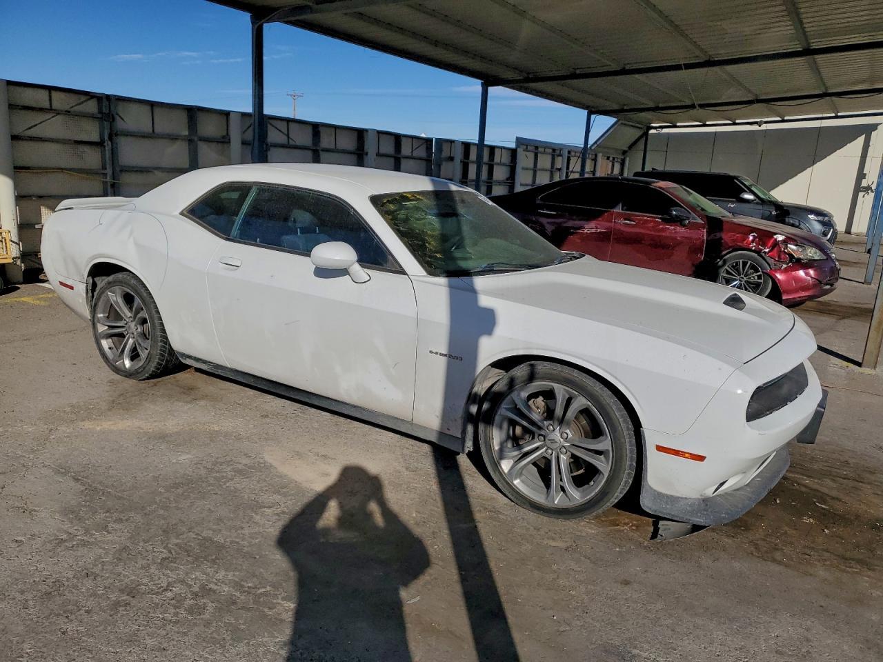 2022 Dodge Challenger R/T - Фото 4