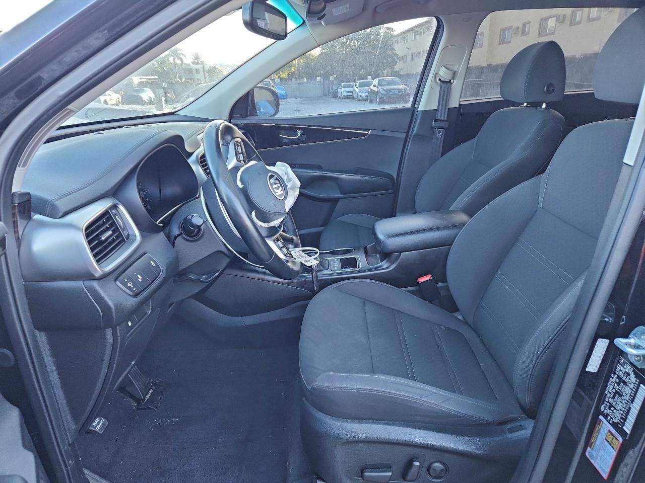 2020 Kia Sorento S - Фото 7