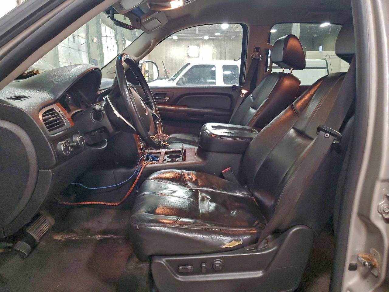 2008 Chevrolet Tahoe K1500 - Image 7