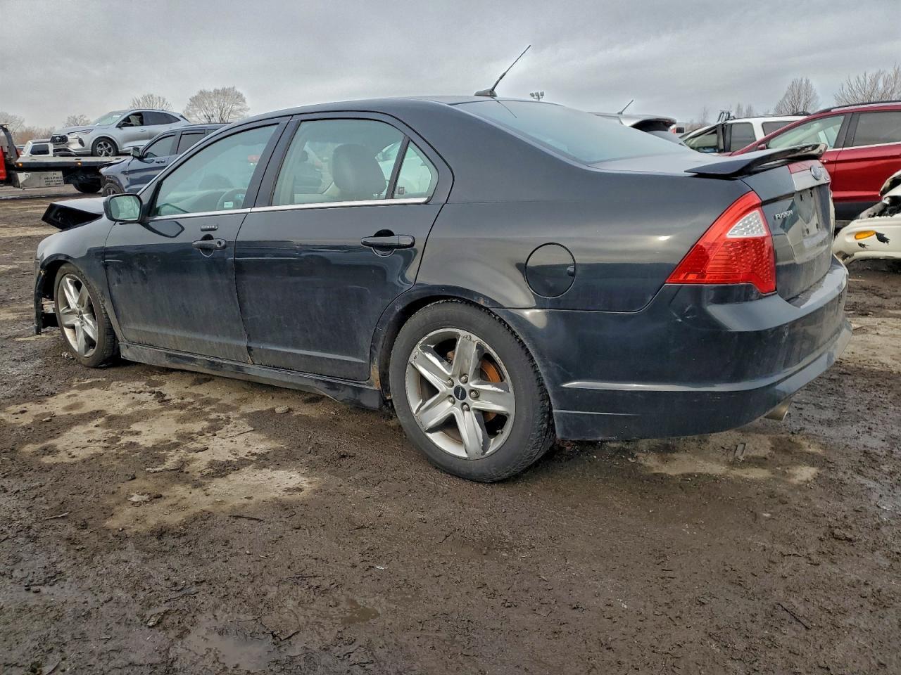 2010 Ford Fusion Sport - Фото 2
