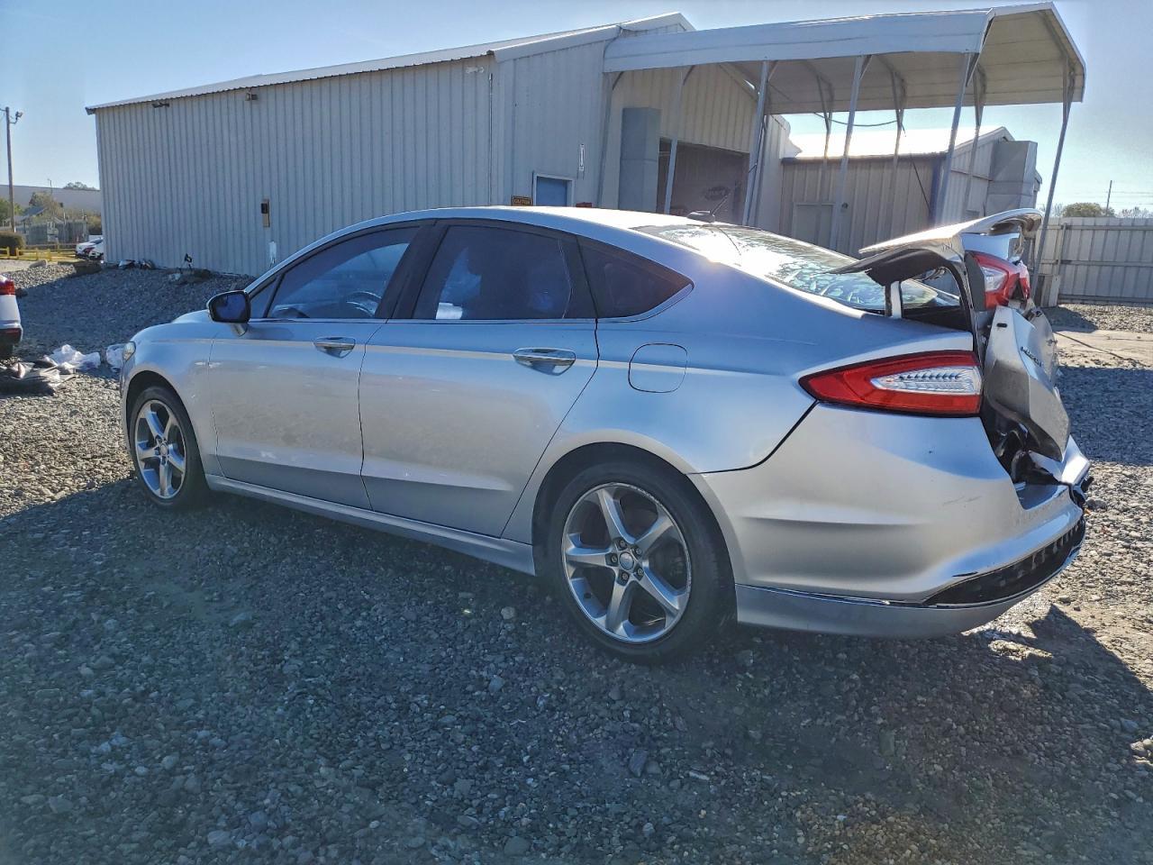 2013 Ford Fusion Se - Фото 2