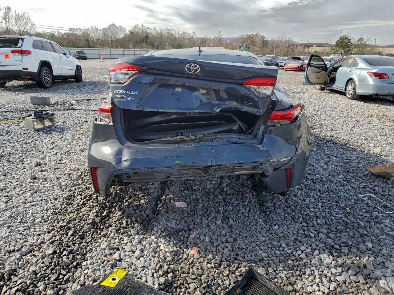 2024 Toyota Corolla Le - Image 6