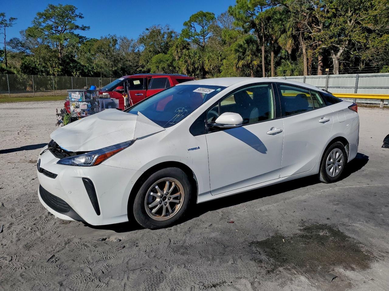 2020 Toyota Prius L