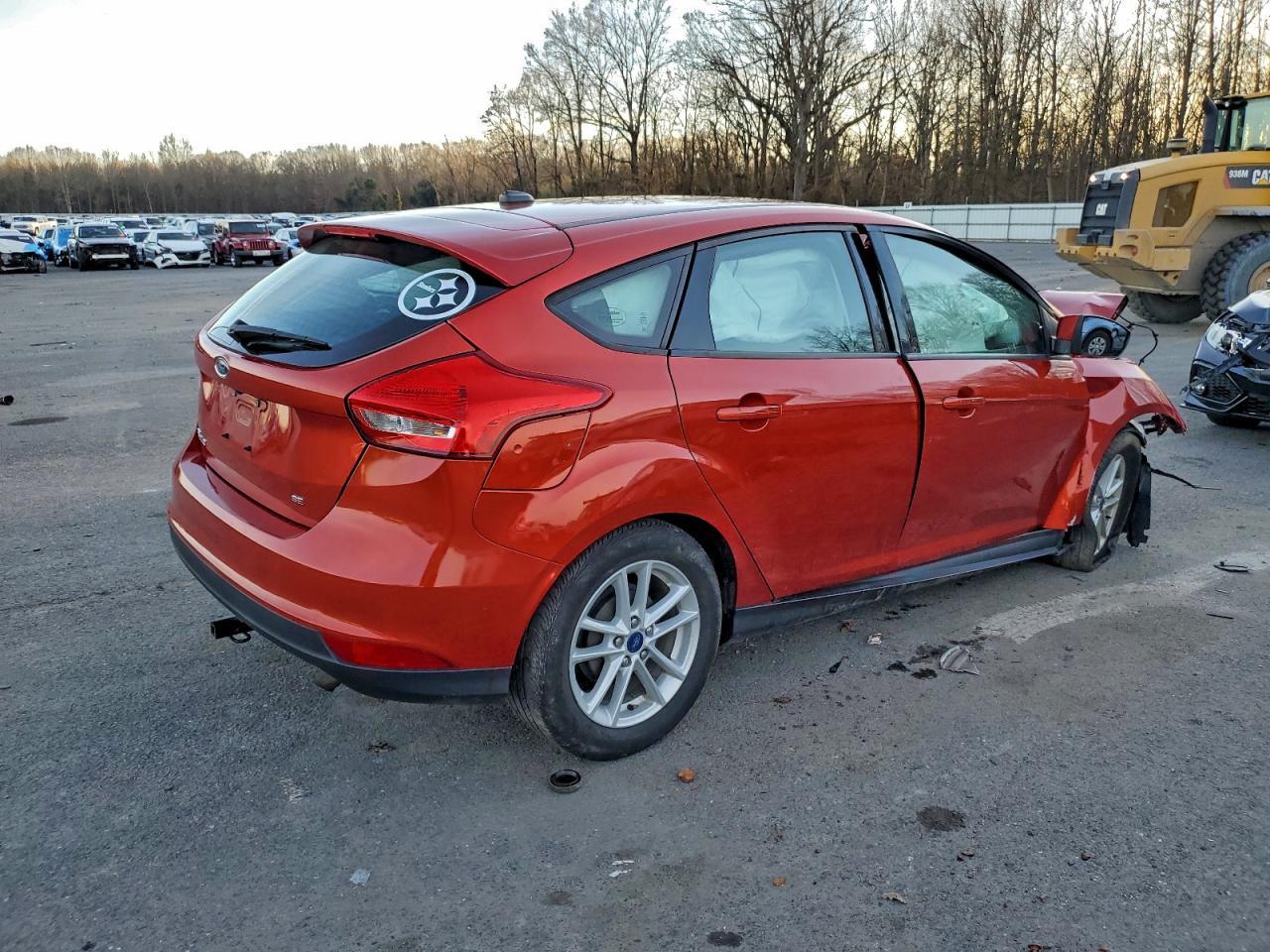 2018 Ford Focus Se - Фото 3
