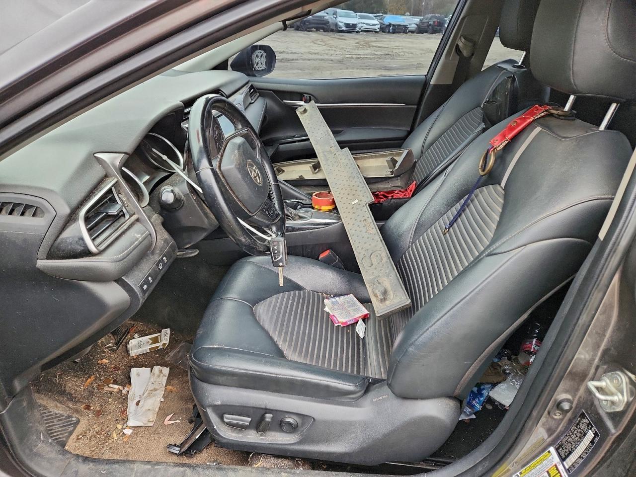 2019 Toyota Camry L - Image 7
