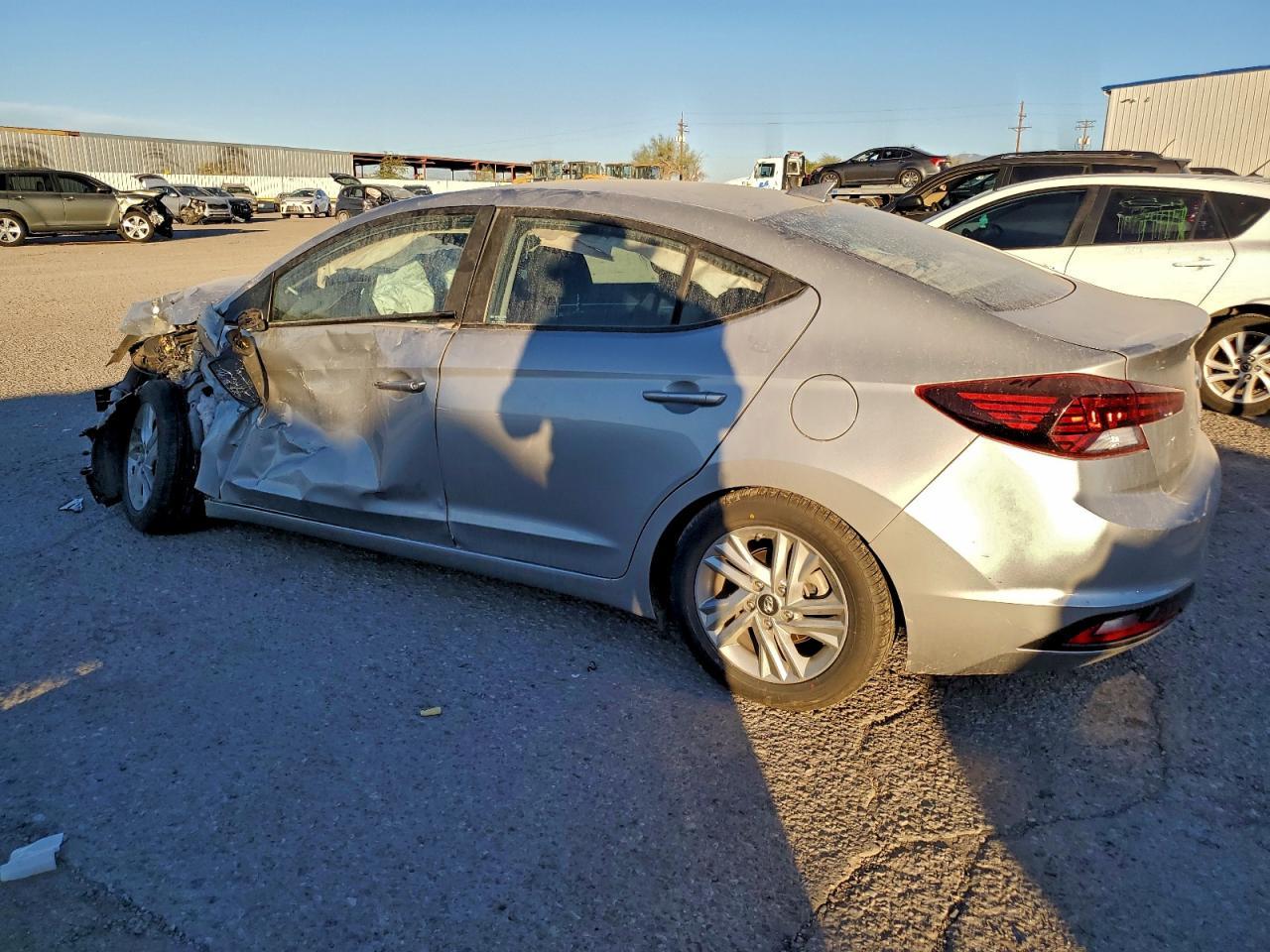 2020 Hyundai Elantra Sel - Image 2