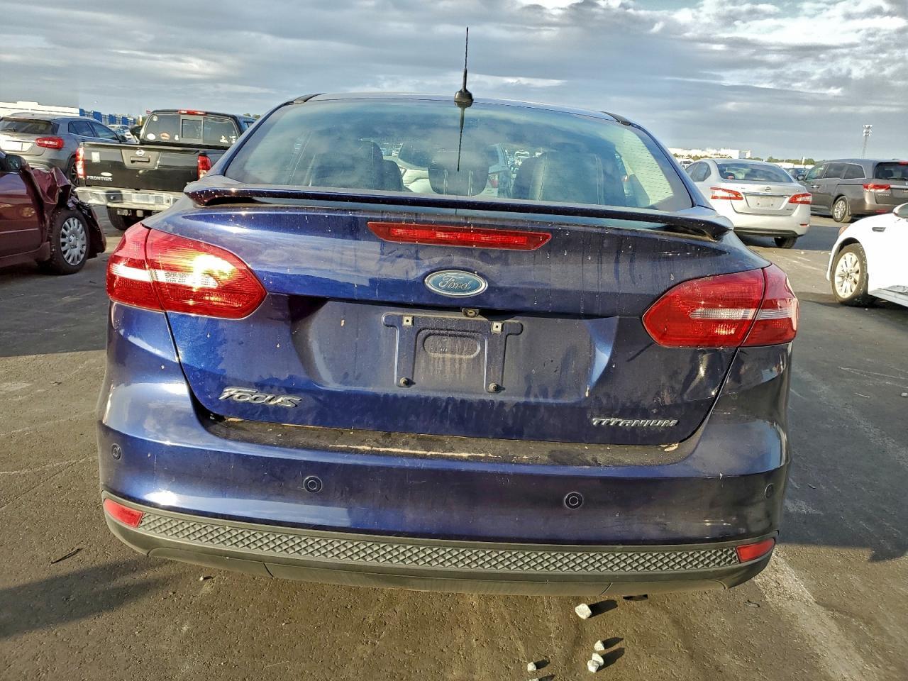 2017 Ford Focus Titanium - Фото 6
