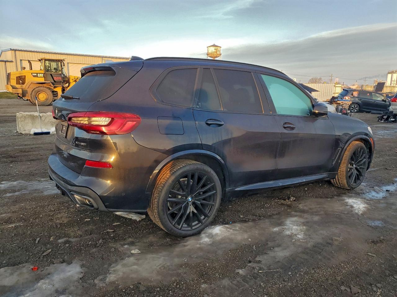 2019 BMW X5 xDrive50I - Фото 3