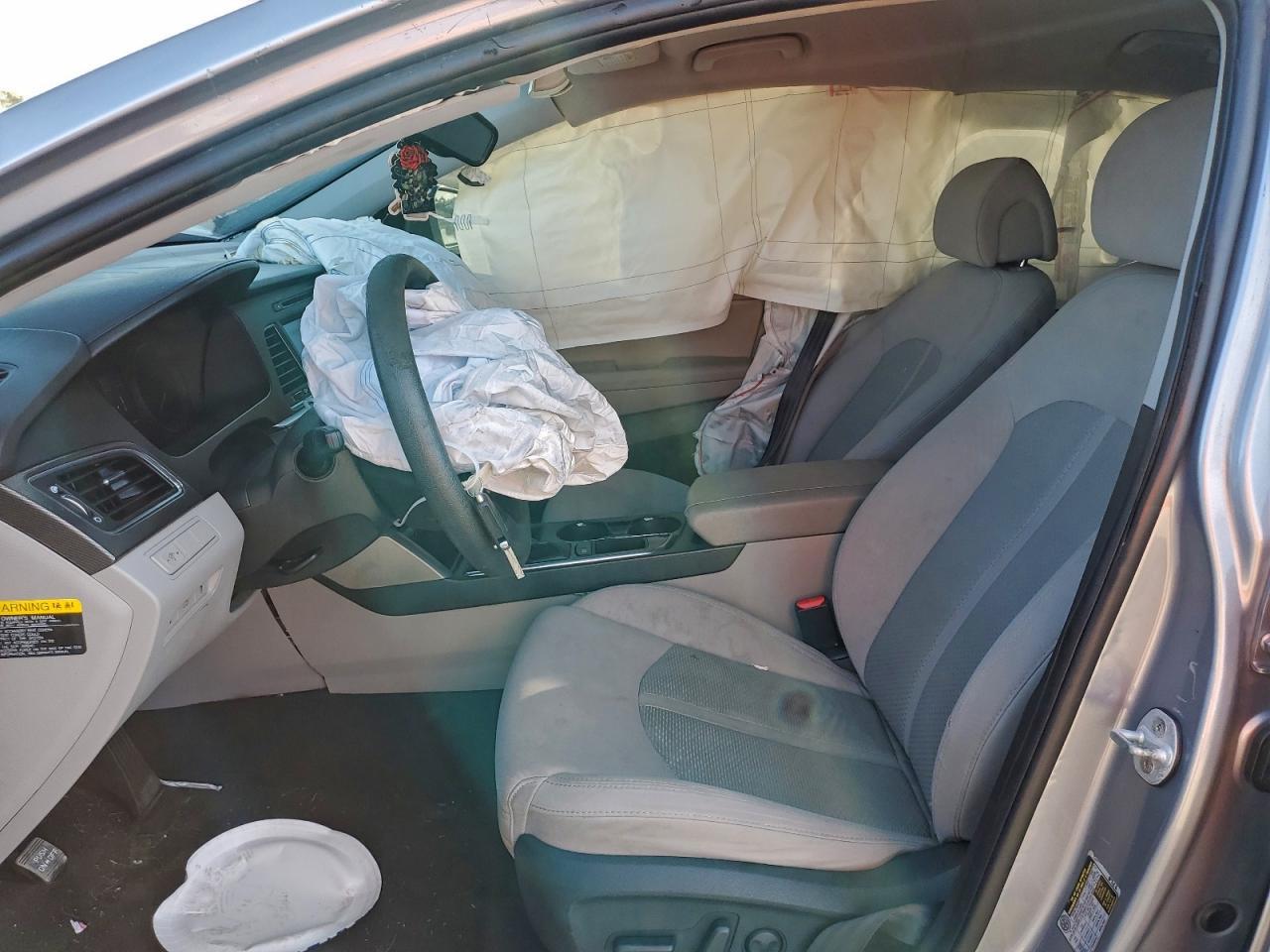 2017 Hyundai Sonata Sport - Image 7