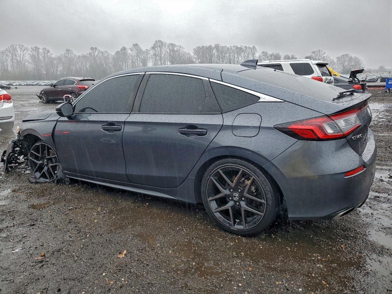 2024 Honda Civic Sport Touring - Image 2