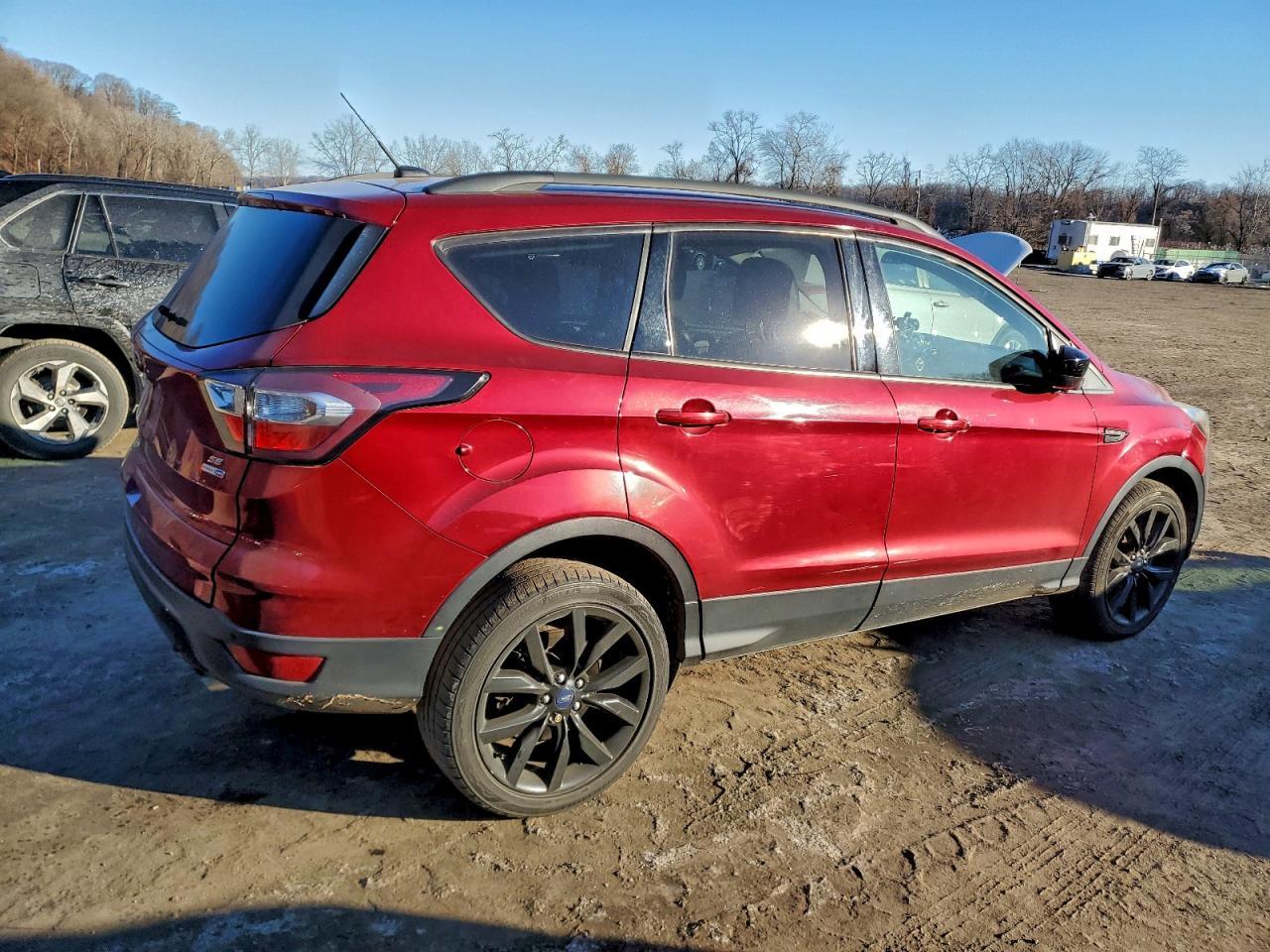 2017 Ford Escape Se - Фото 3