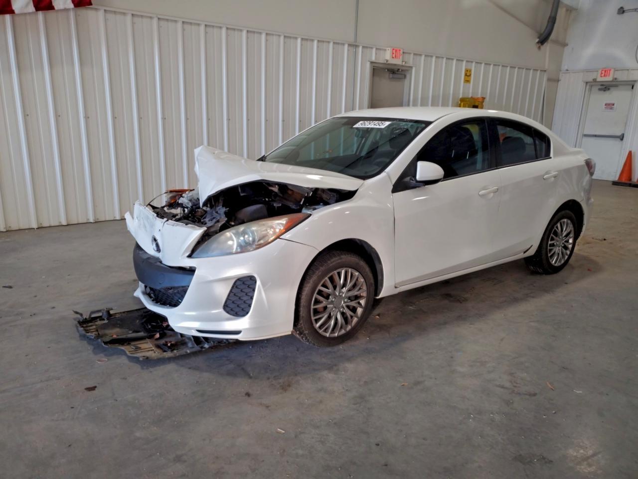 2013 Mazda 3 I