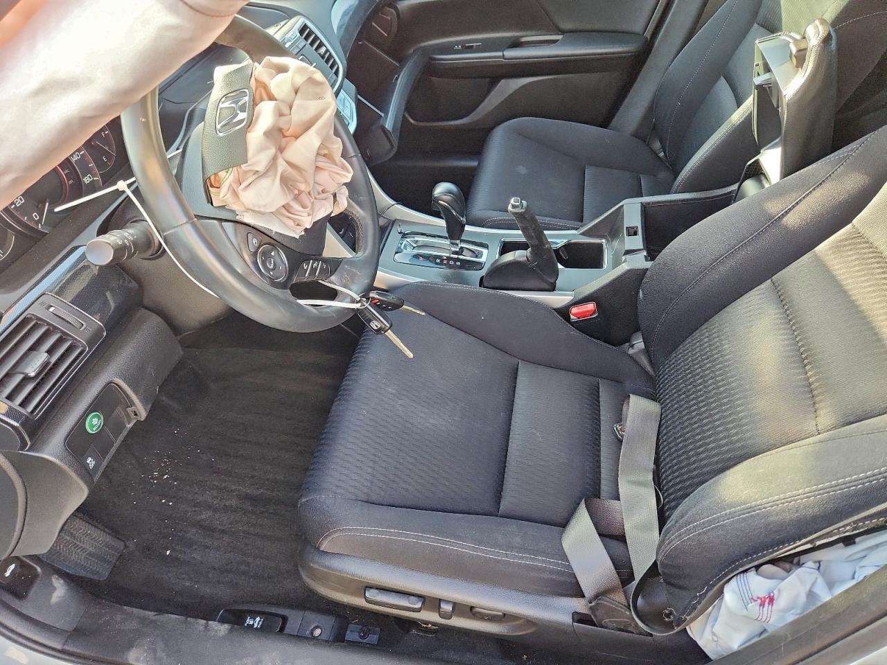 2015 Honda Accord Sport - Image 7