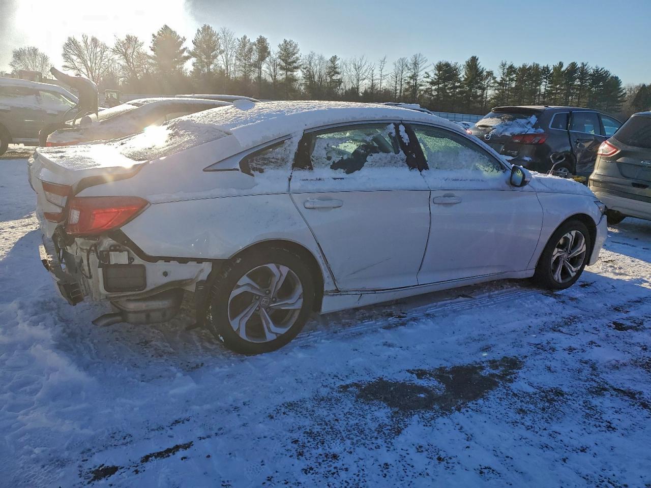 2018 Honda Accord Ex - Фото 3