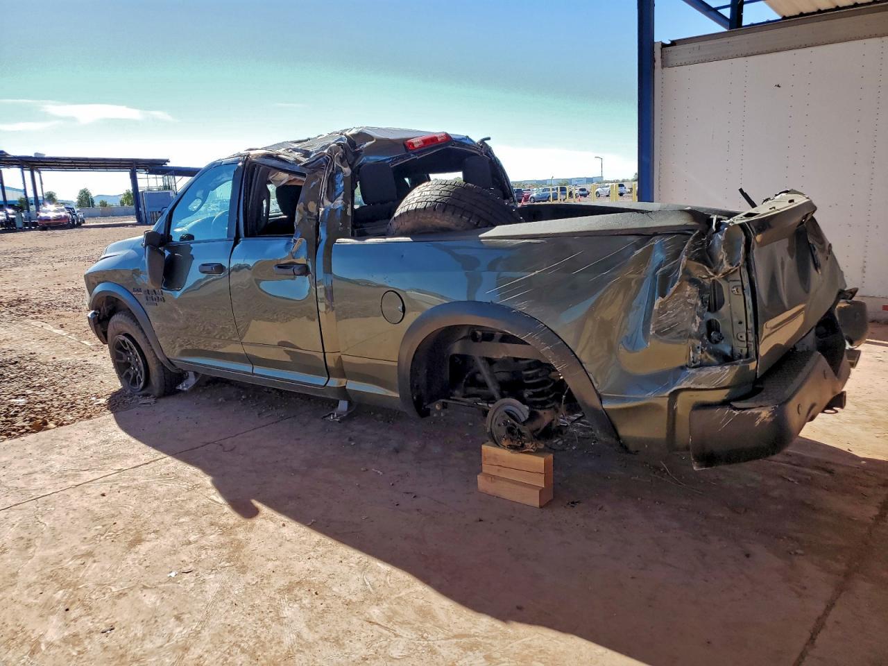 2021 Ram 1500 Classic Slt - Фото 2