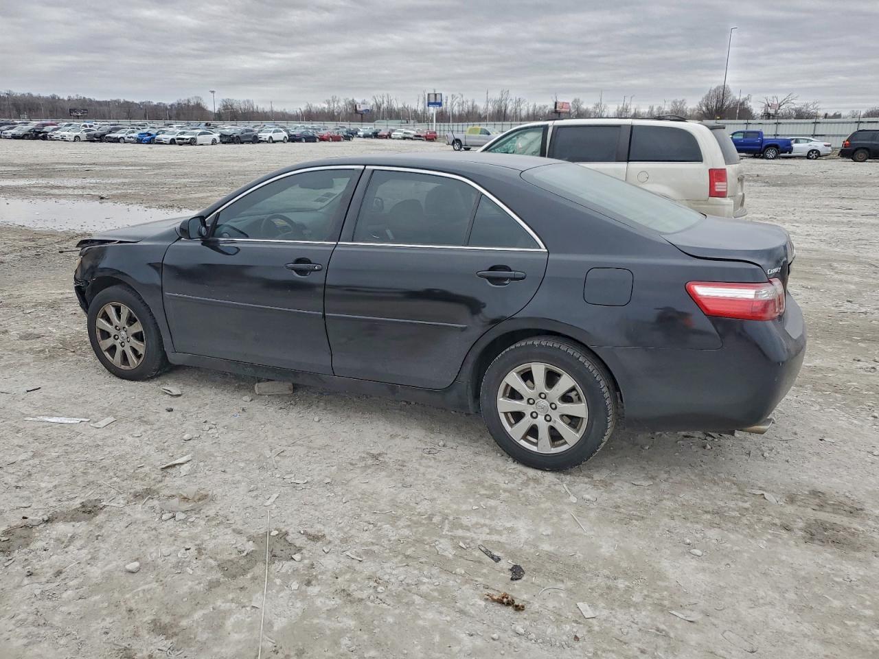 2007 Toyota Camry Le - Фото 3