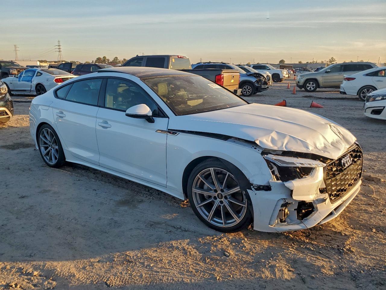 2025 Audi A5 Premium 45 - Фото 4