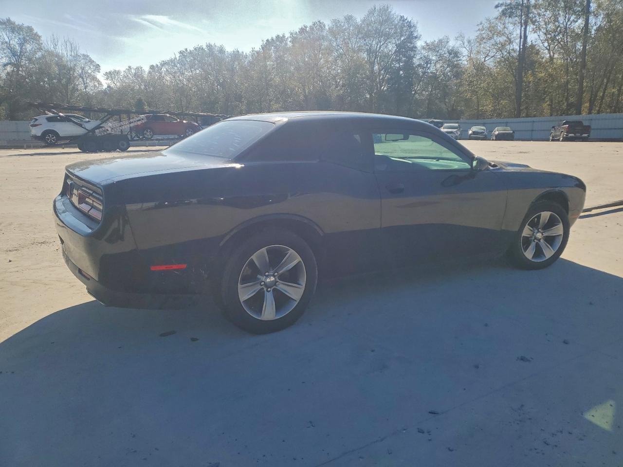 2016 Dodge Challenger Sxt - Фото 3