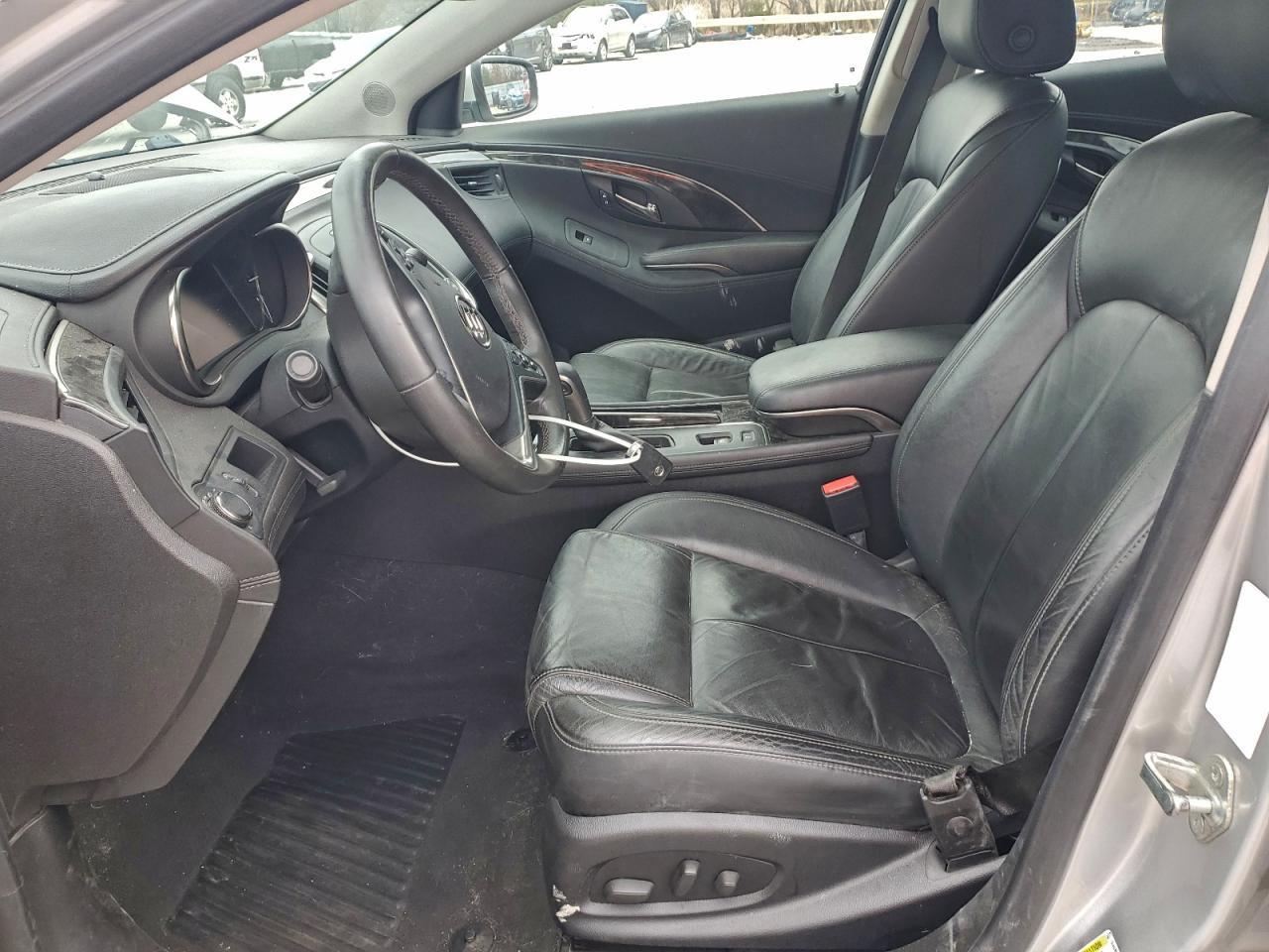 2015 Buick Lacrosse - Image 7